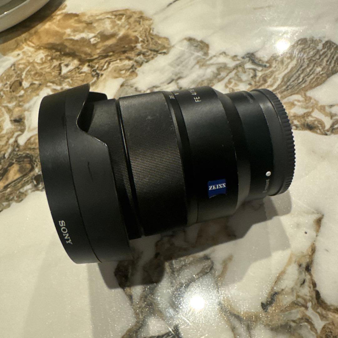定価約15万　SONY SEL1635Z FE 16-35mm F4 Eマウント