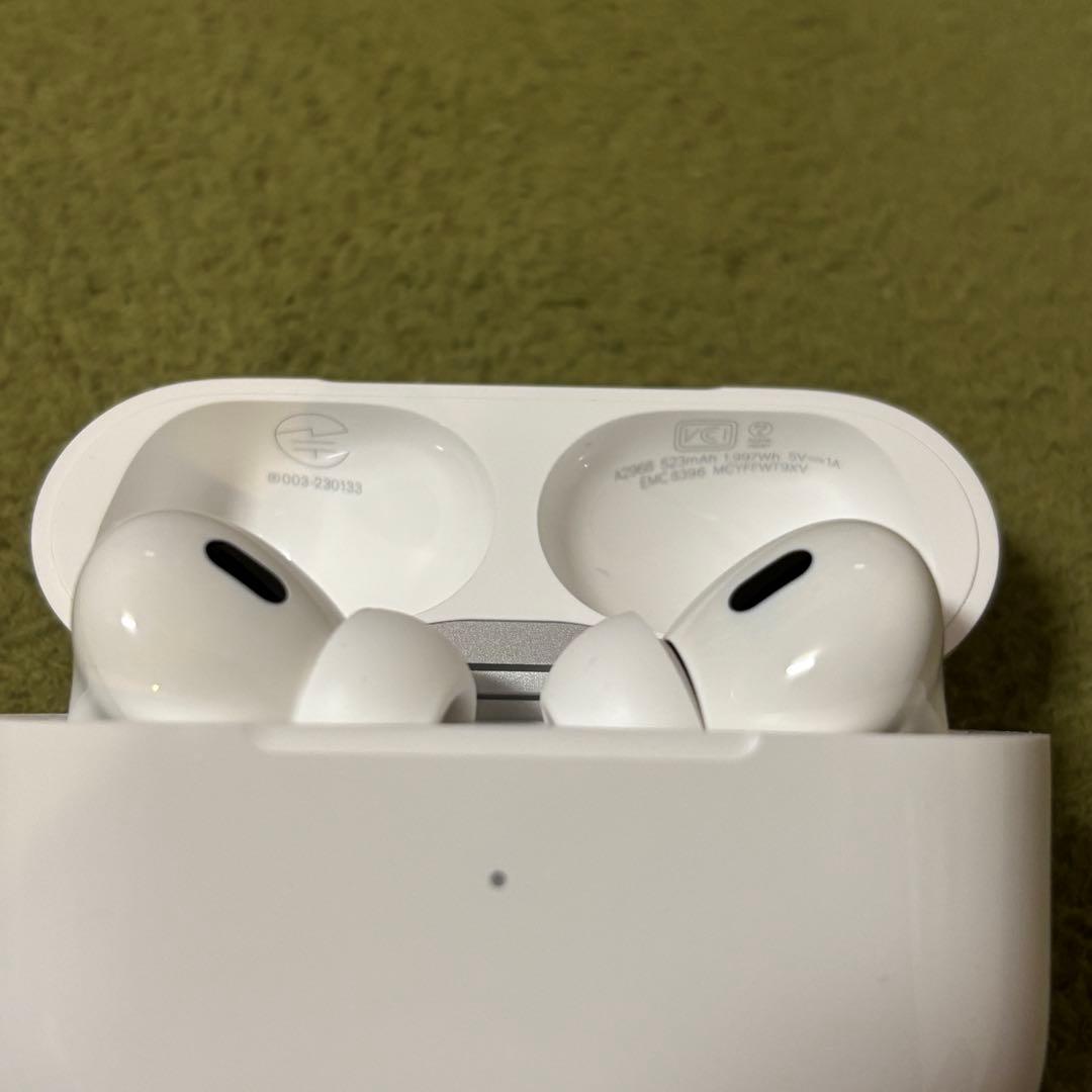 【正規品・未使用に近い】Apple AirPods Pro2 領収書有り