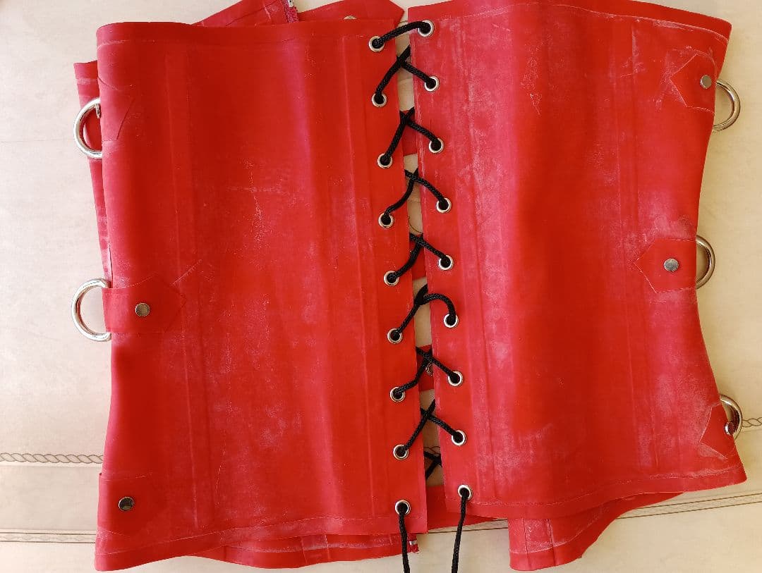 新品 ラバーコルセット＆ネックコルセット ラテックス ①