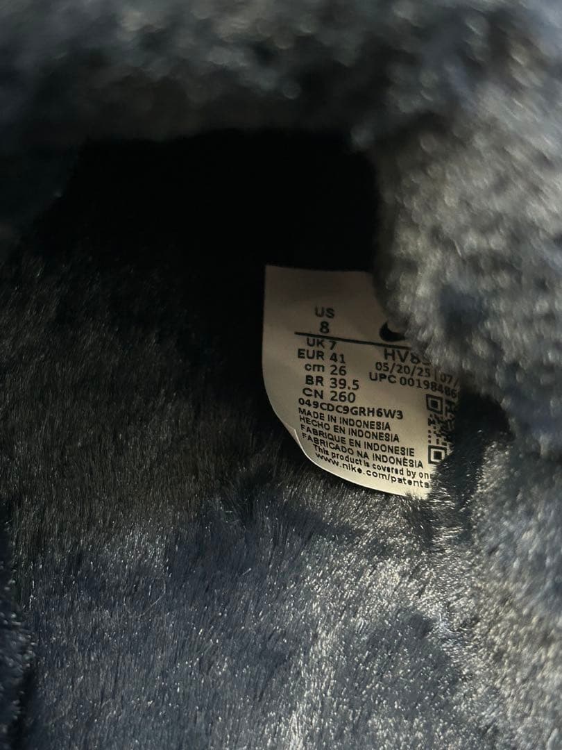 新品NIKE BURROW SE 冬用サンダル ２６cm