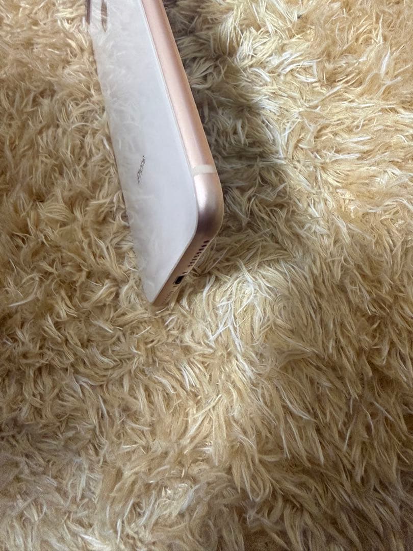 iPhone 8 Plus 256GB バッテリー83％ 初期化済