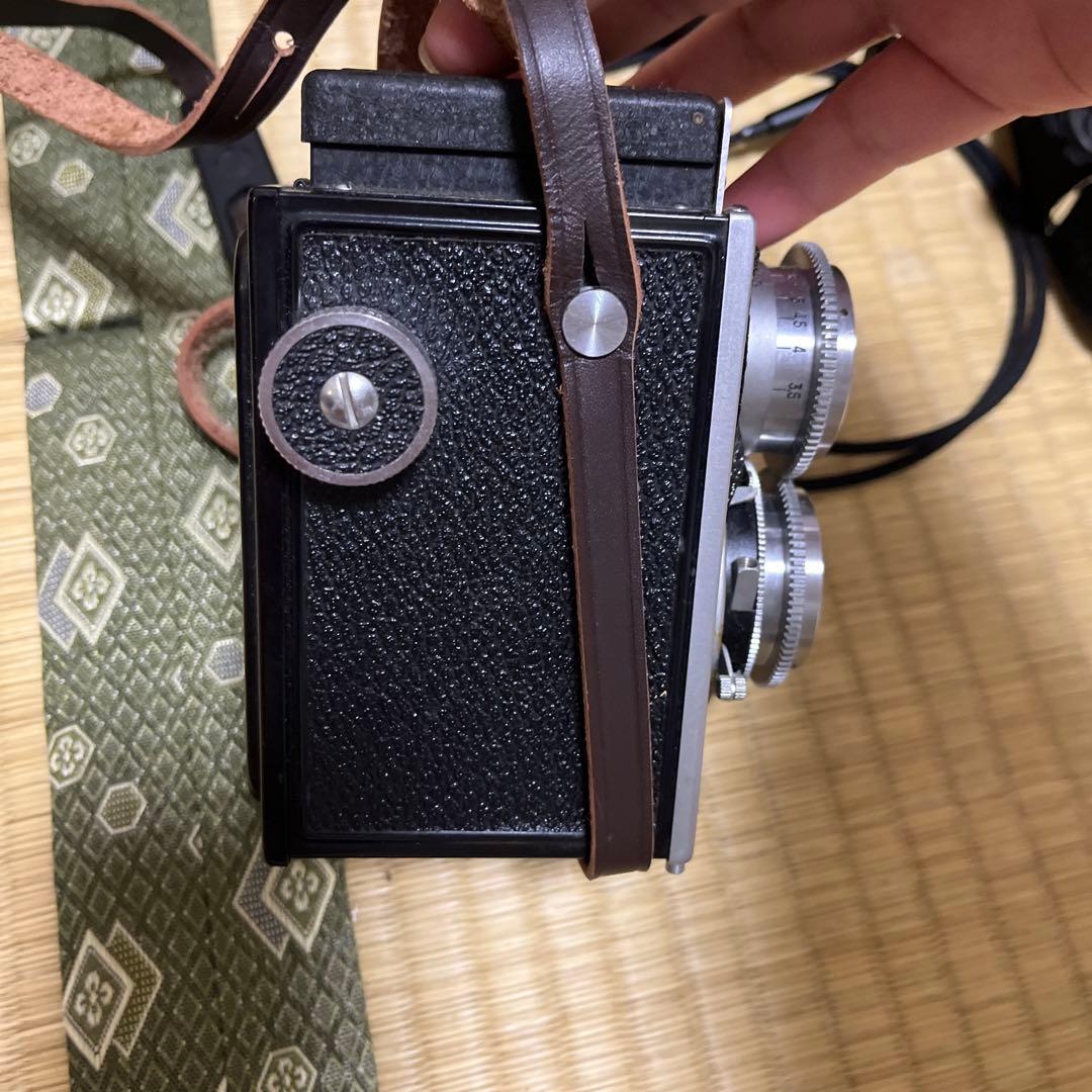 RICOHFLEX MODEL VⅡ二眼レフカメラ　シャッターボタン、バック付き