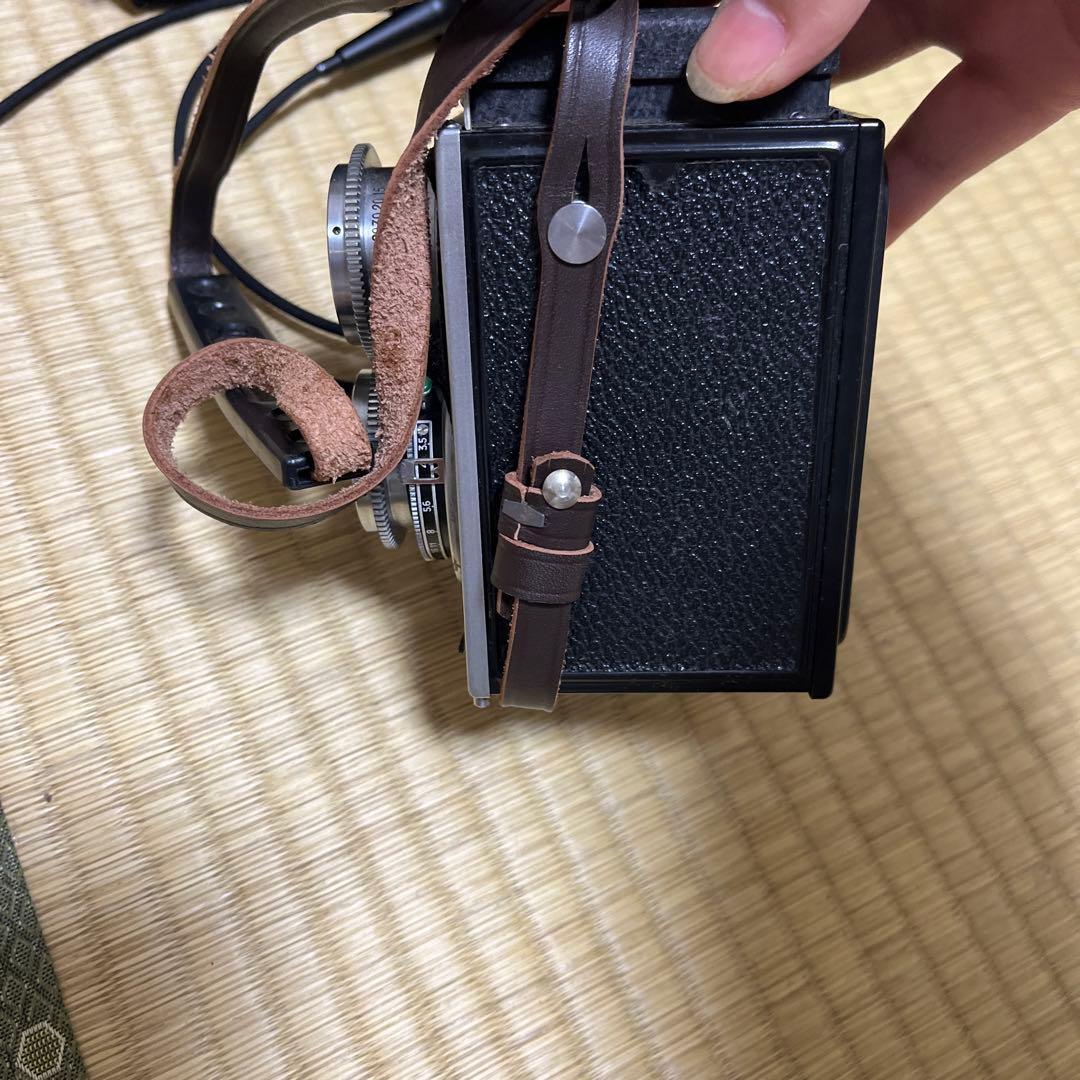 RICOHFLEX MODEL VⅡ二眼レフカメラ　シャッターボタン、バック付き