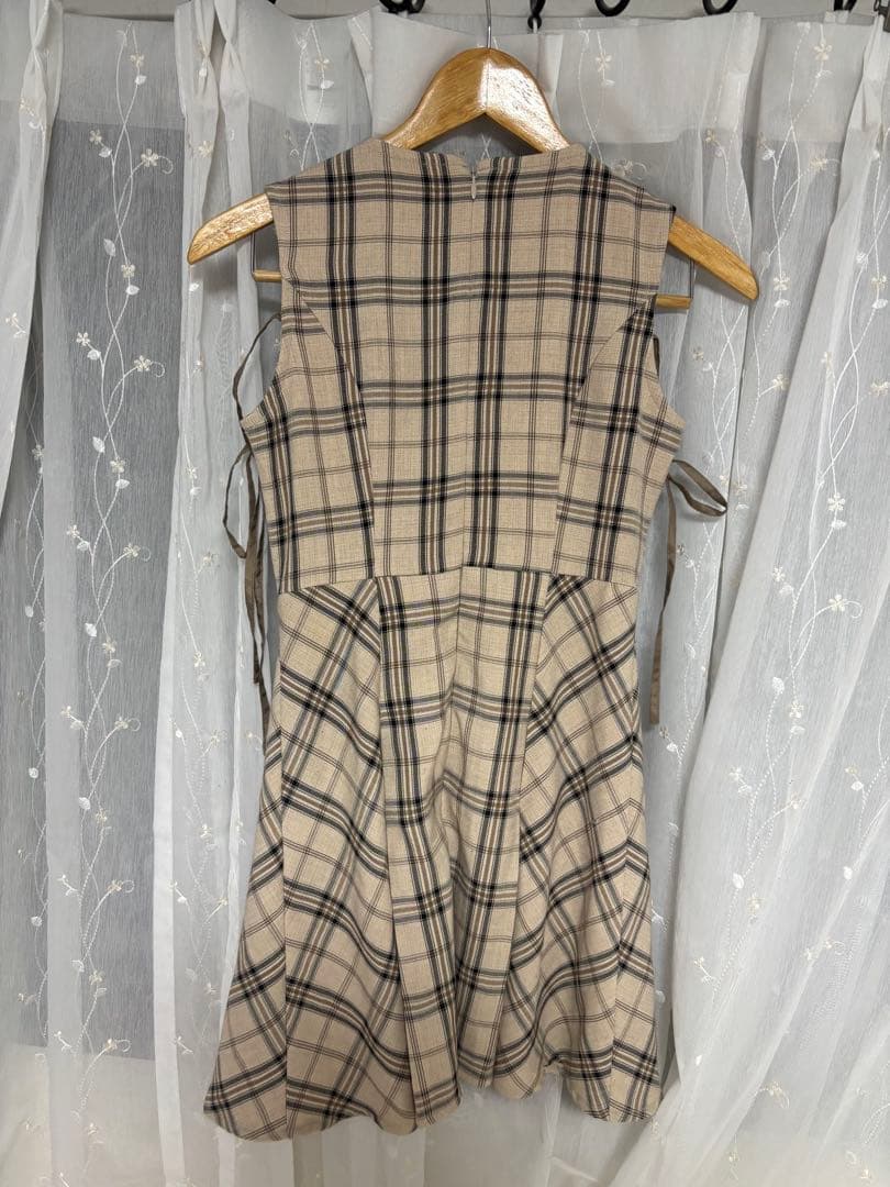 フロントオープンチェックワンピース