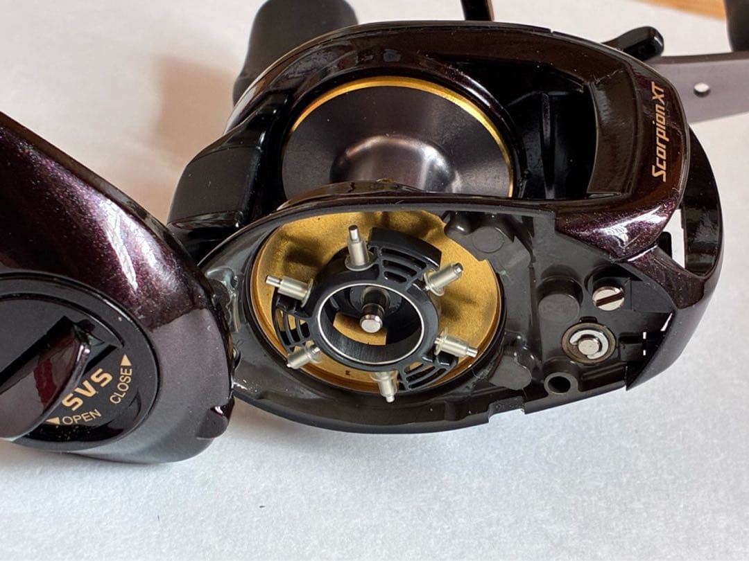シマノ　スコーピオン　Scorpion XT 1501 リール　左巻き