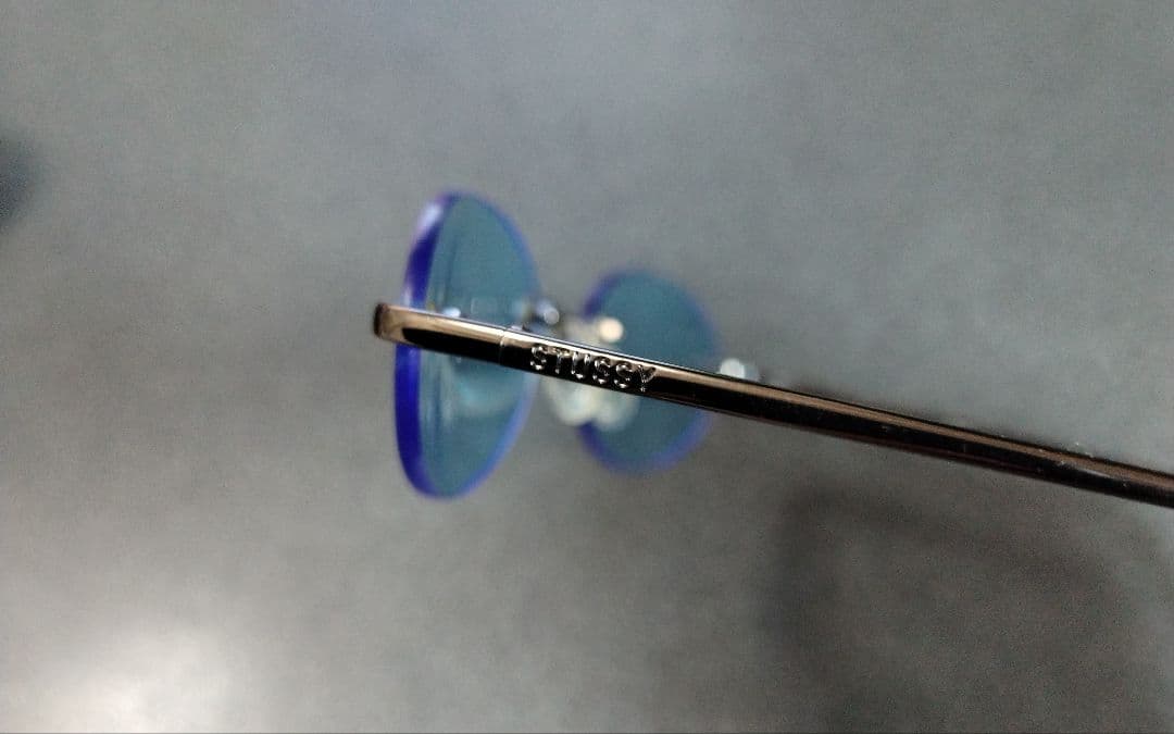 STUSSY サングラス ケース付き