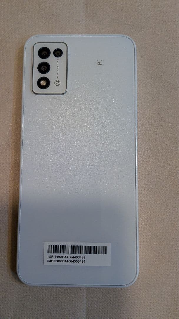 Libero5g Ⅲ A2022T ホワイト スマートフォン 本体