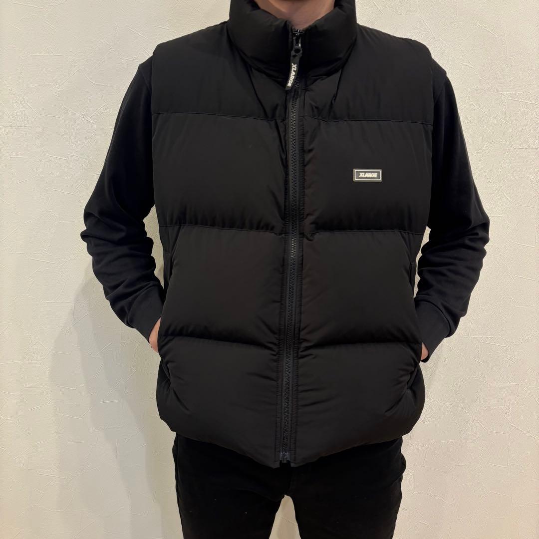 【美品】エクストララージ ダウンベスト ボックスロゴト　ブラック　M