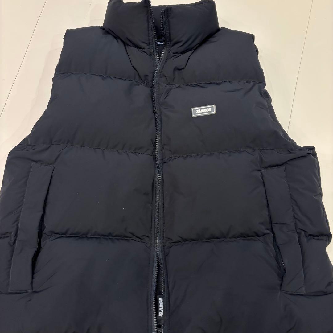 【美品】エクストララージ ダウンベスト ボックスロゴト　ブラック　M