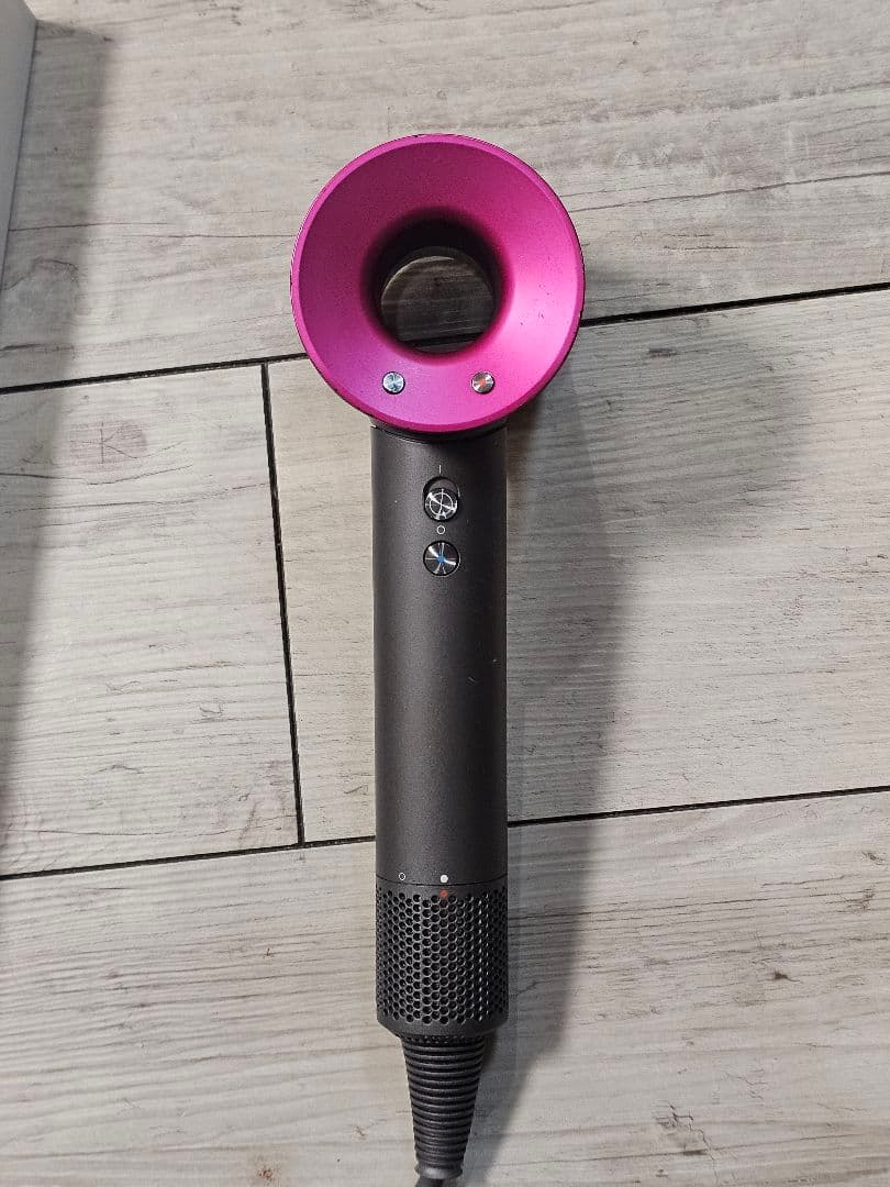 最安値　1ヶ月保証付き　ダイソン　メンテナンス済み　dyson hd08　ピンク