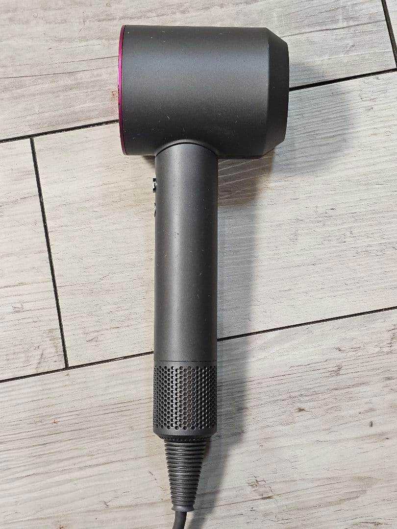 最安値　1ヶ月保証付き　ダイソン　メンテナンス済み　dyson hd08　ピンク