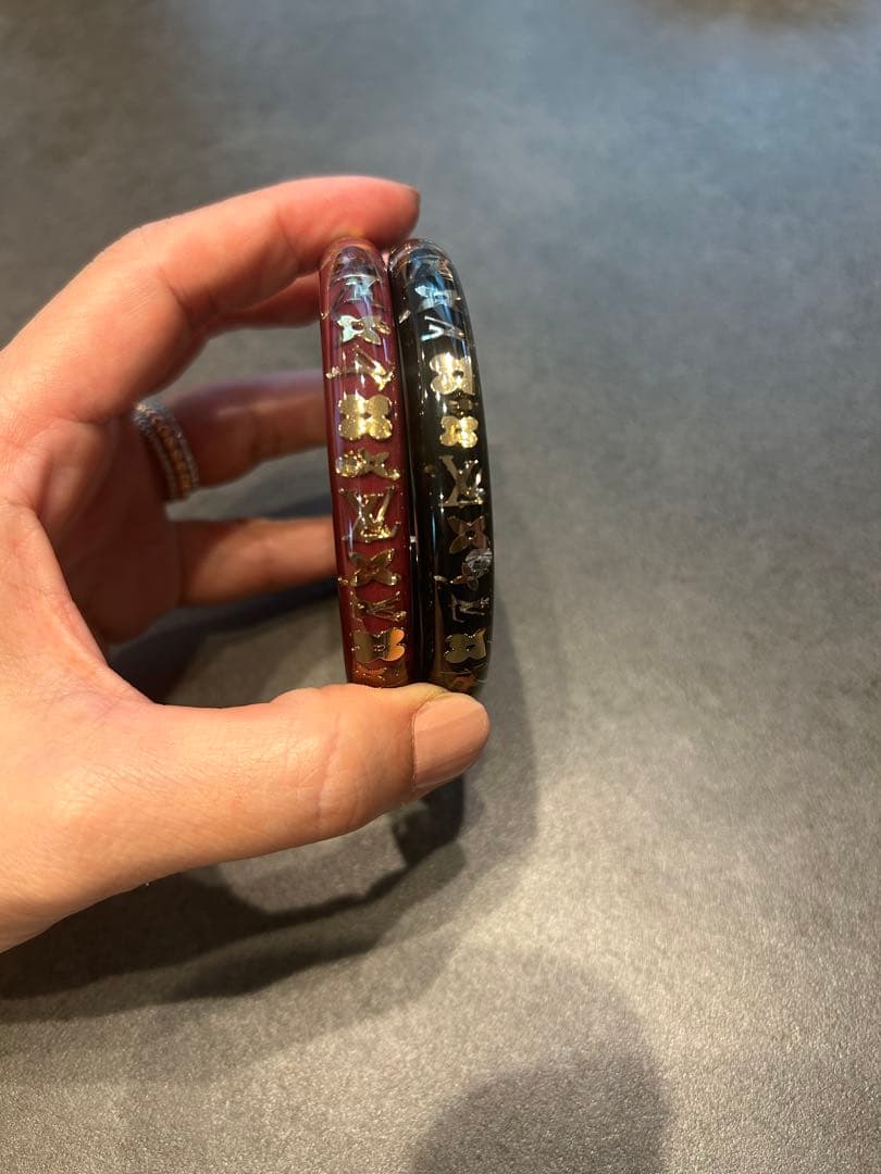 ルイ ヴィトン LOUIS VUITTON えんじバングル