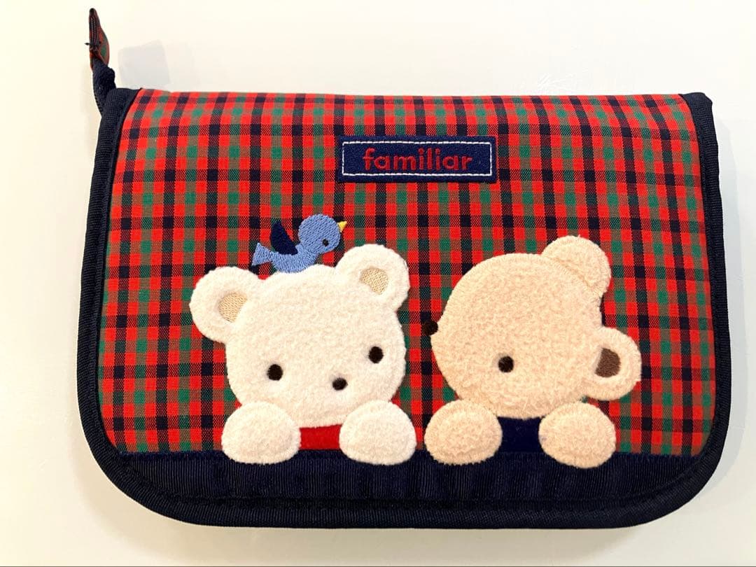 限定セール　極美品　ファミリア　母子手帳ケース　完売品　001サイズ　A6版対応