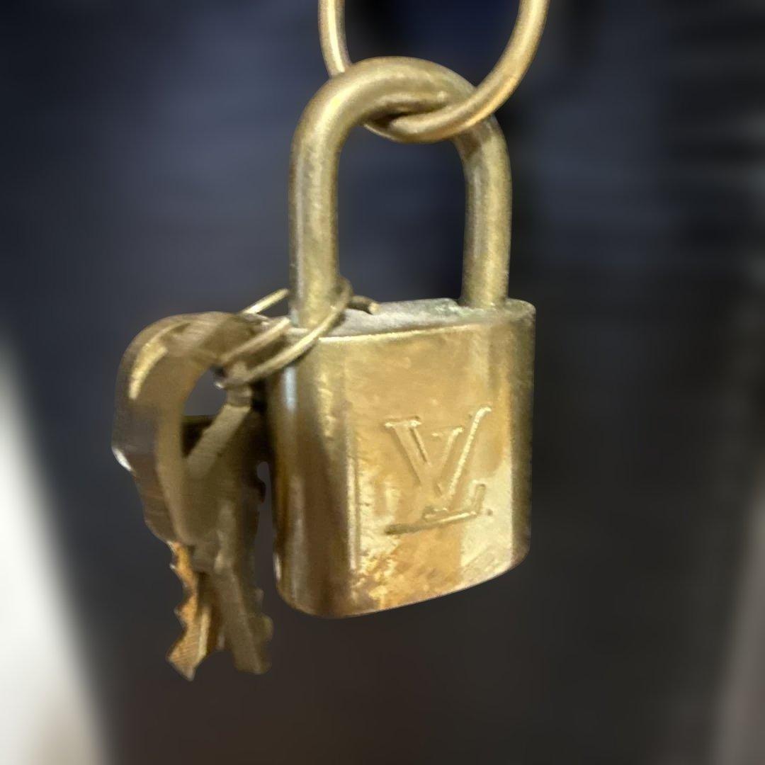 Ｒ*Ｅ様 M*.様 本物保証！Louis Vuitton カンヌ エピレザー ハ