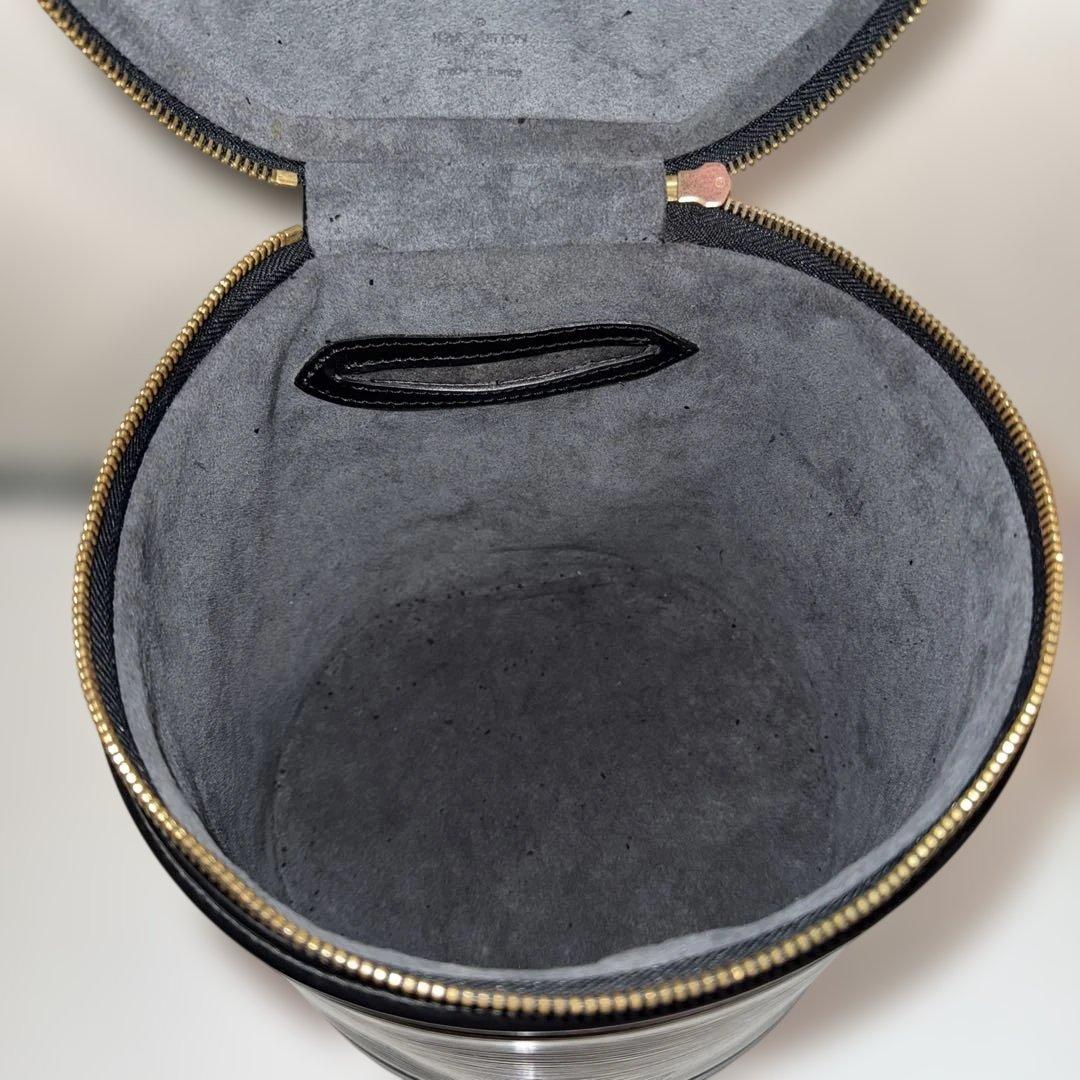 Ｒ*Ｅ様 M*.様 本物保証！Louis Vuitton カンヌ エピレザー ハ