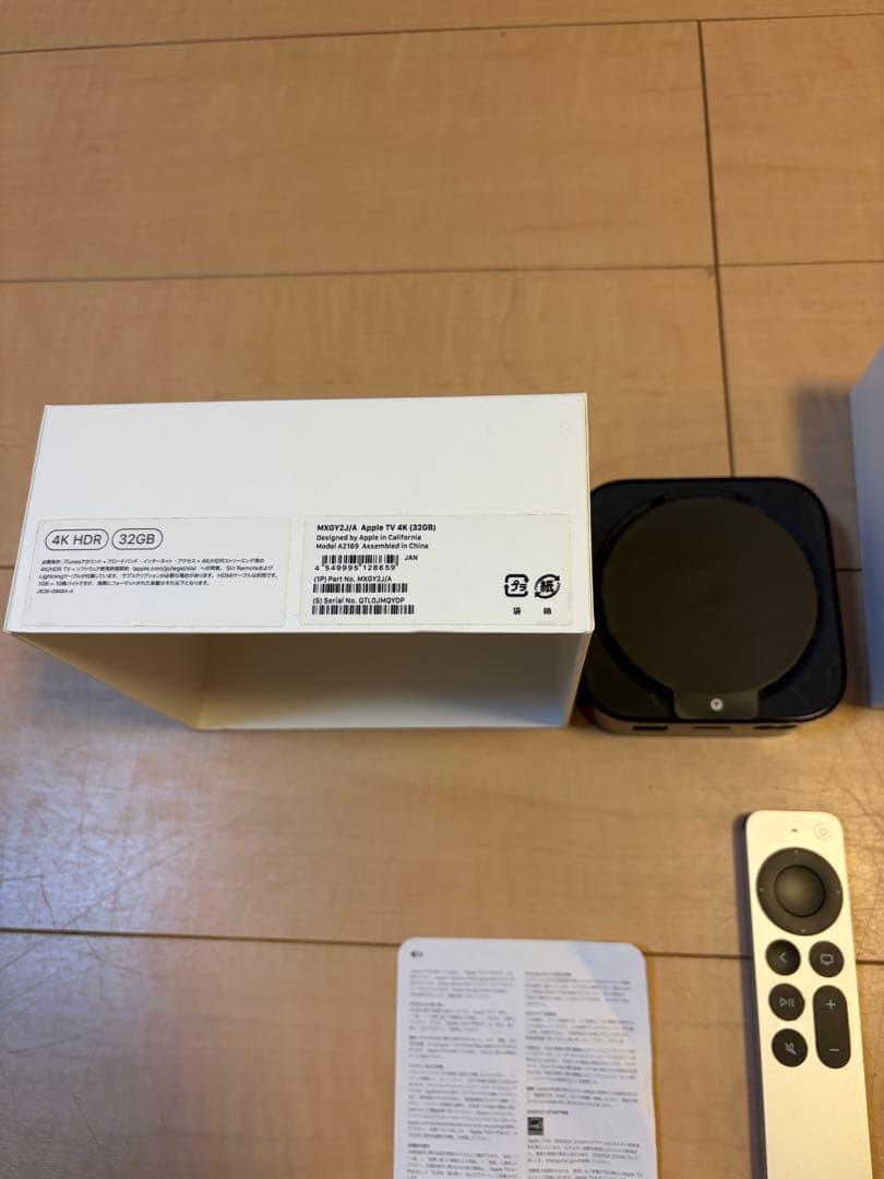 Apple TV 4K32GB本体 + リモコン + ケーブルセット