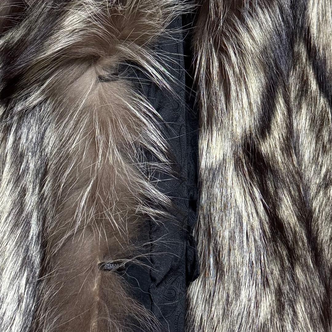 美品 SAGA FOX  毛皮コート 裏地ペイズリー柄 金サガ 11号