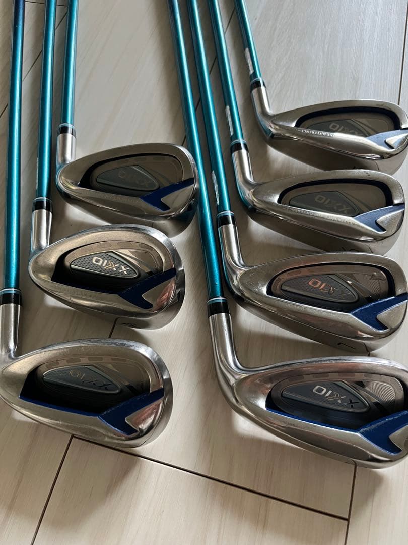 XXIO MP1200 レディース アイアンセット 7本　Aシャフト