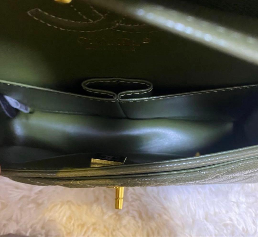 CHANEL チェーンバッグ　マトラッセ　グリーン　ノベルティ