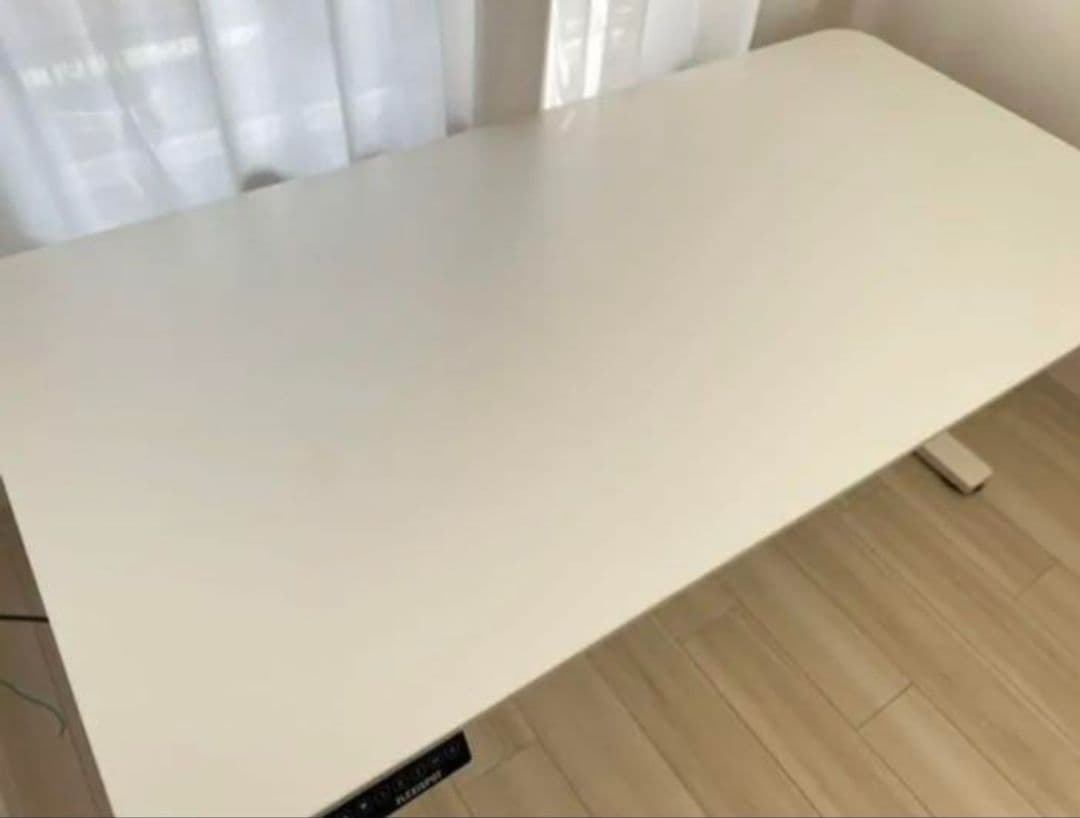 電動昇降 FLEXISPOTスタンディングデスク + IKEAベカント ホワイト