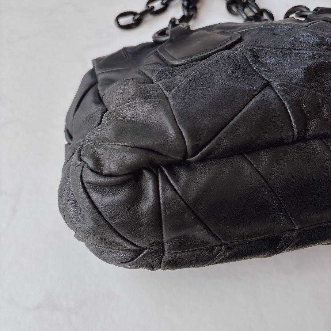 MIUMIU ブラックレザー キルティング チェーン 黒 ショルダーバッグ