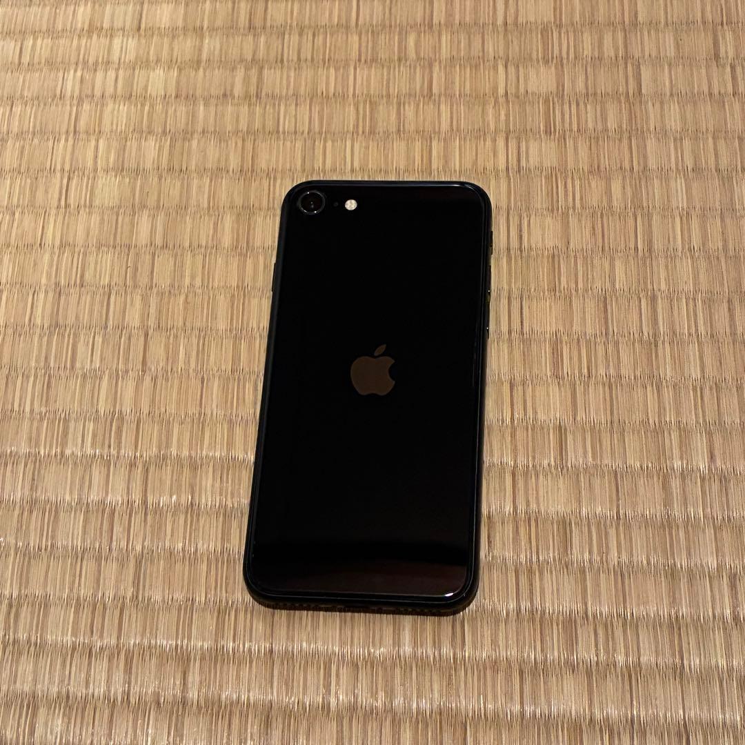 美品 iPhone SE 3 第3世代 黒 128gb バッテリー100%