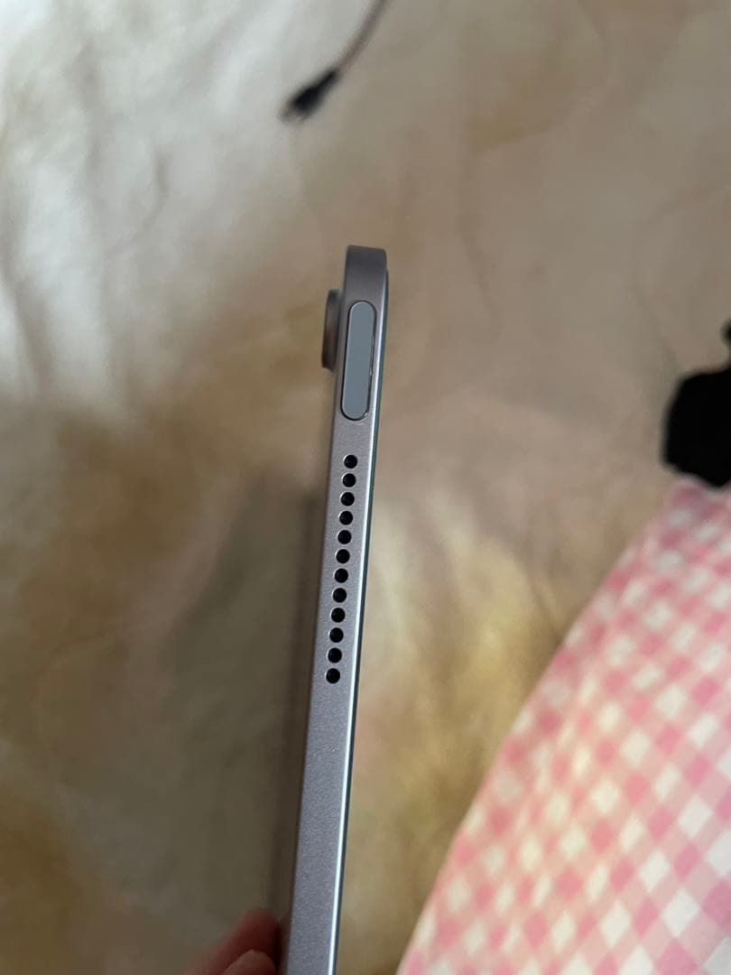 Apple iPad Air（M2）13インチ ( 美品 )
