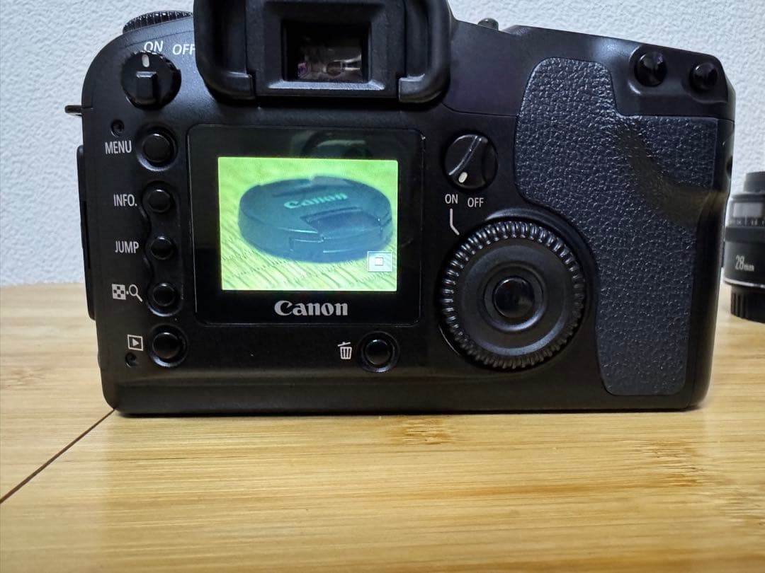 Canon EOS D30 デジタル一眼レフカメラ