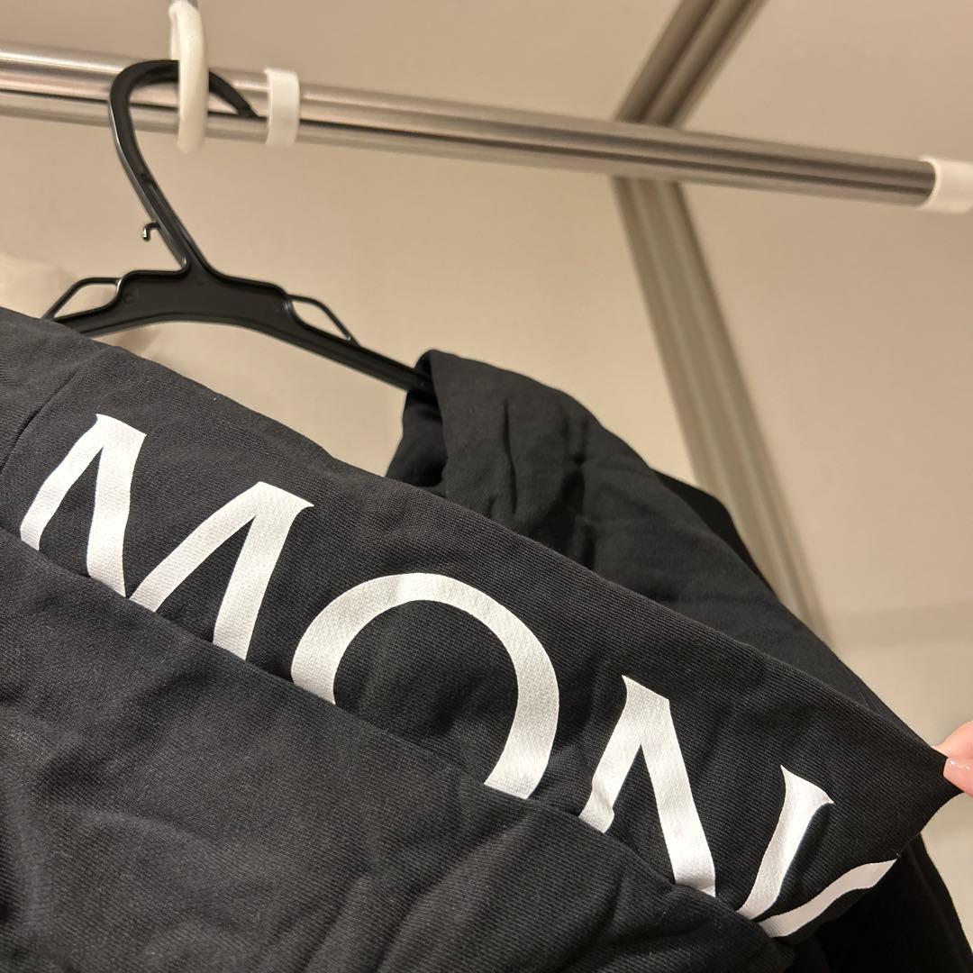MONCLER フーディー