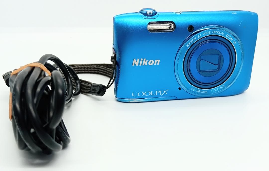 デジタルカメラ NikonCoolpix S3600 Blue 20.1MP 8x Zoom