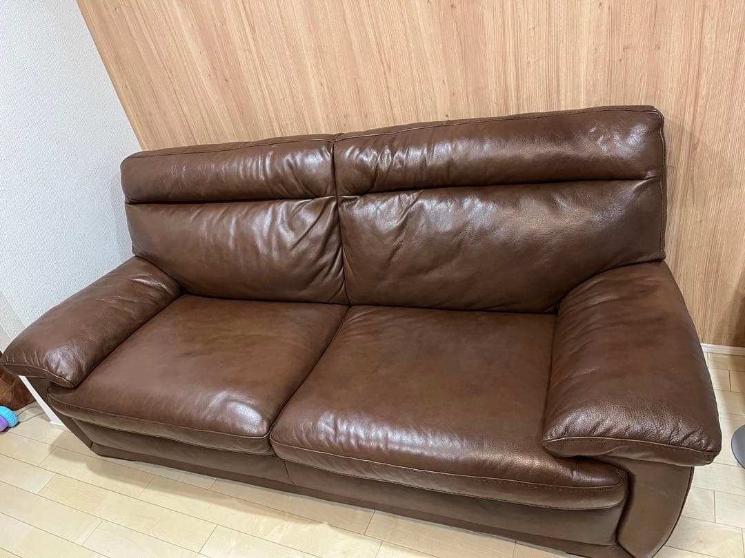 《送料込》美品　ナツッジ社　本革　３人掛けソファ