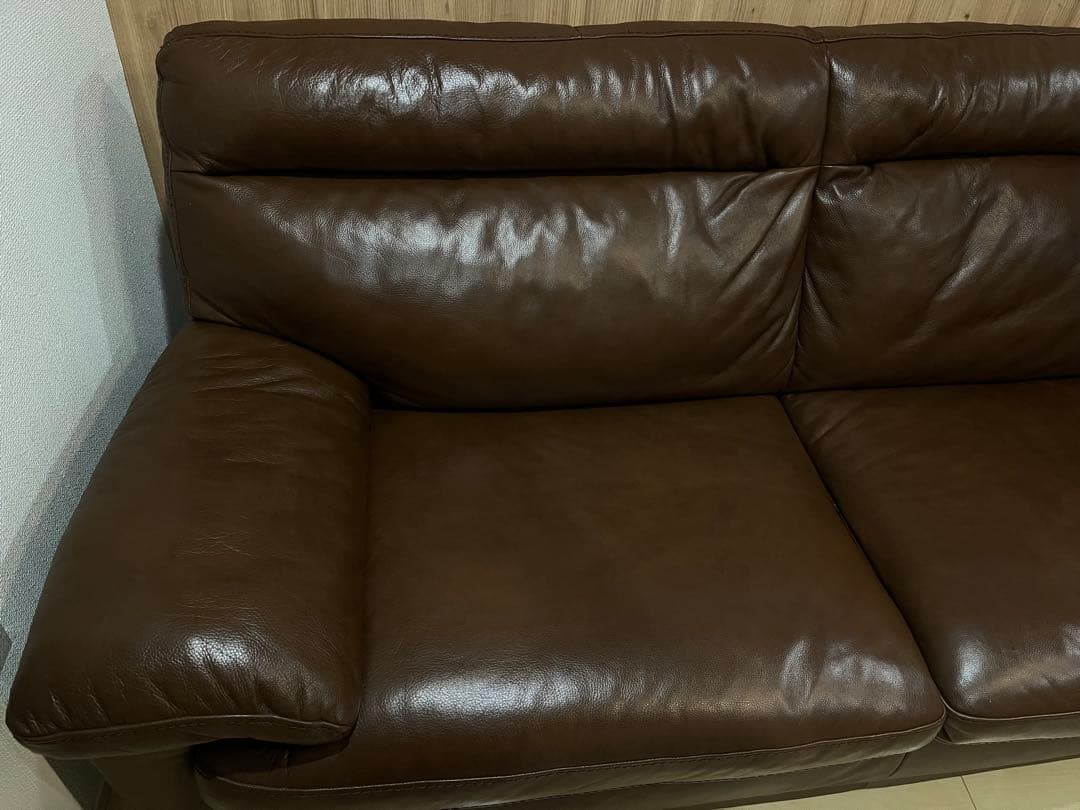 《送料込》美品　ナツッジ社　本革　３人掛けソファ