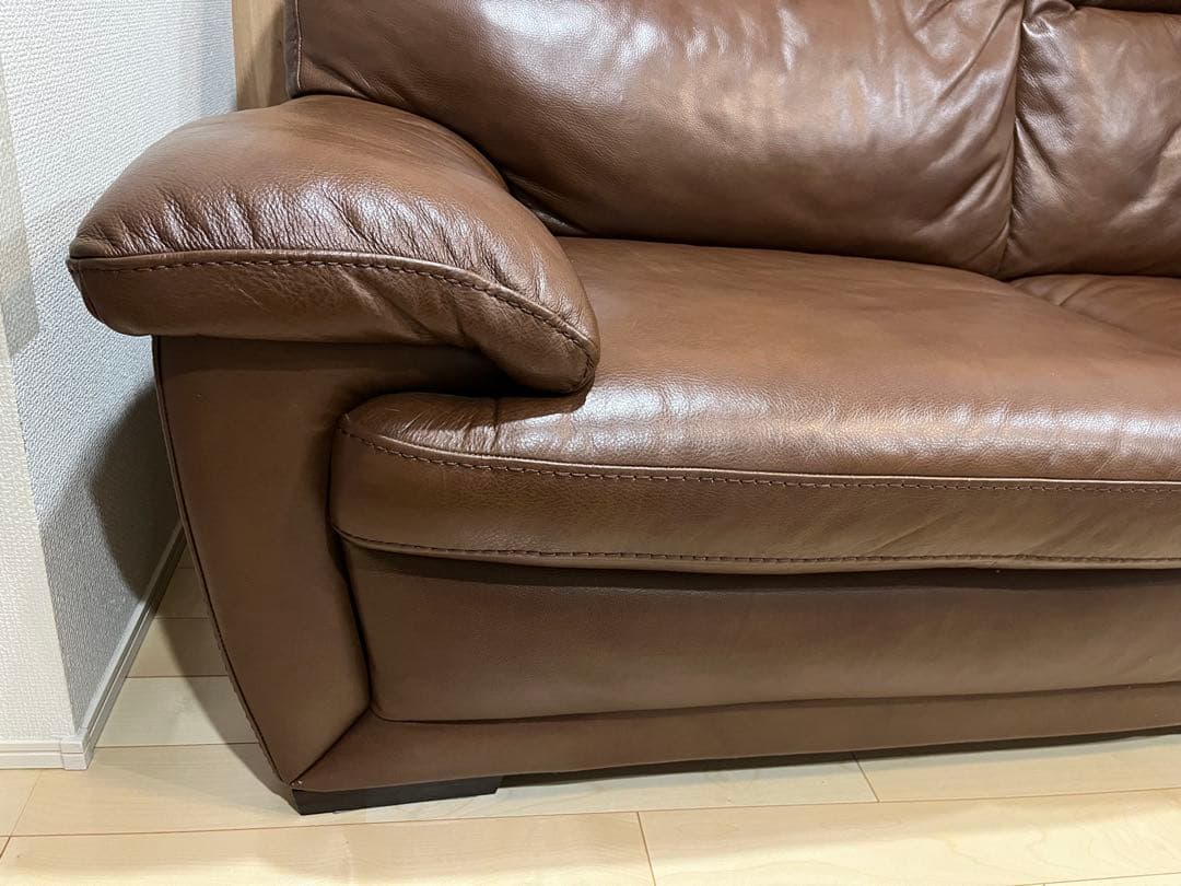 《送料込》美品　ナツッジ社　本革　３人掛けソファ