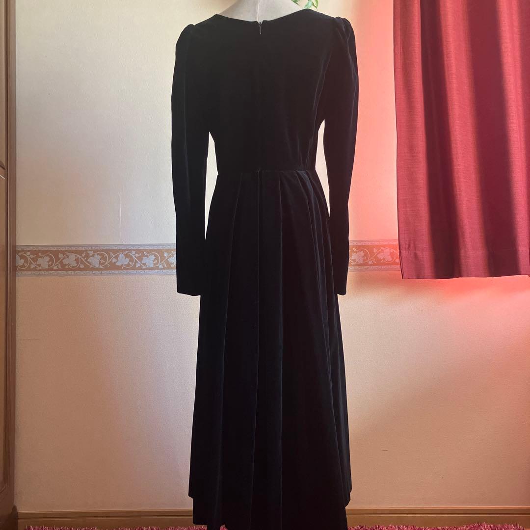 ローラアシュレイ　黒いベルベットロングワンピース　日本製　卒業式　入学式
