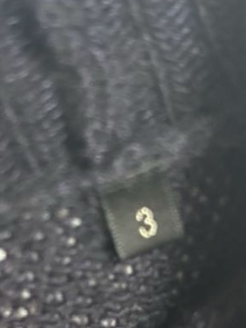 COMOLI カシミヤ製品染クルーネックニット