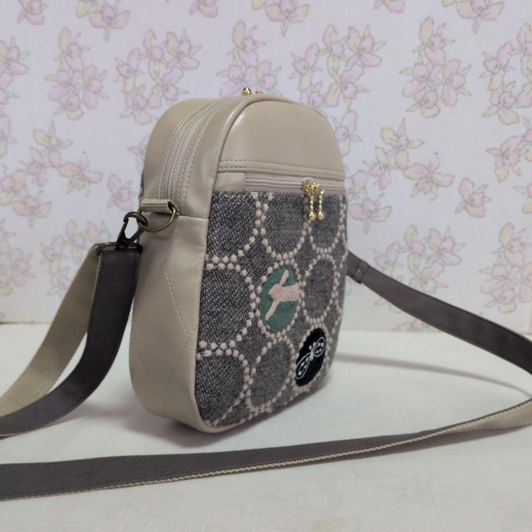 ミナペルホネン　ハンドメイド　バッグ　タンバリン　ポシェット