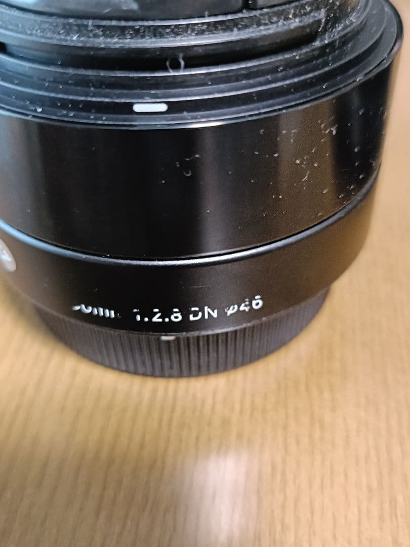 SIGMA 30mm f/2.8 DNレンズ