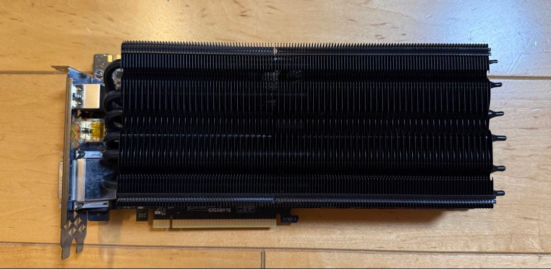 【訳あり】GIGABYTE GTX1080ti 水冷ブロック付き