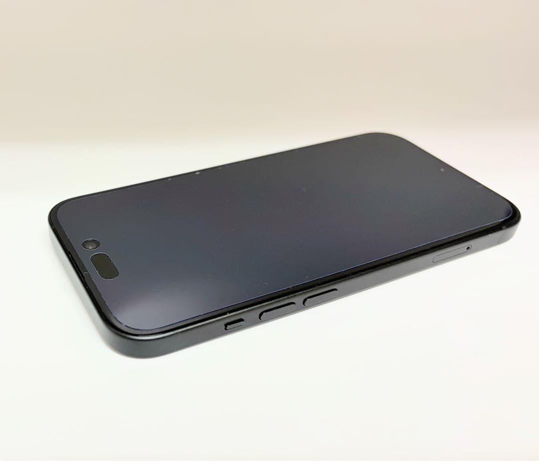 SIMフリー iPhone 15 128GB ブラックチタニウム