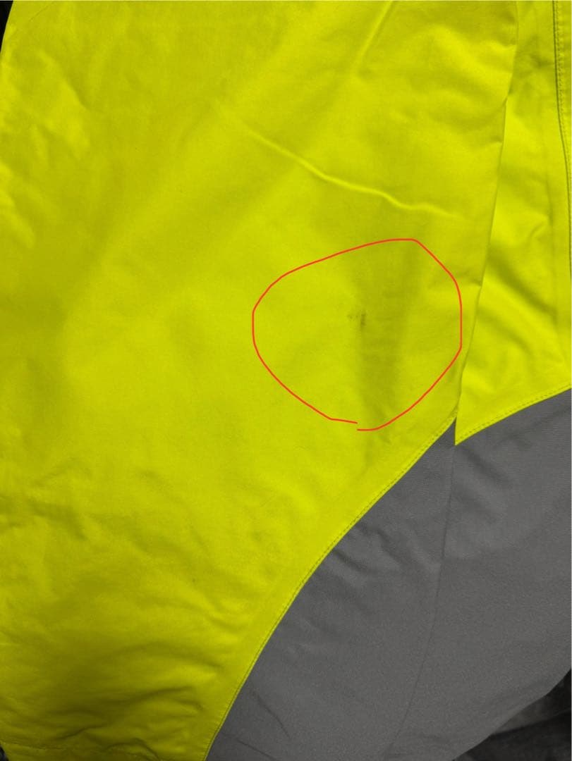 モンベル子供用スノーウェア　サイズ150cnの上下セット