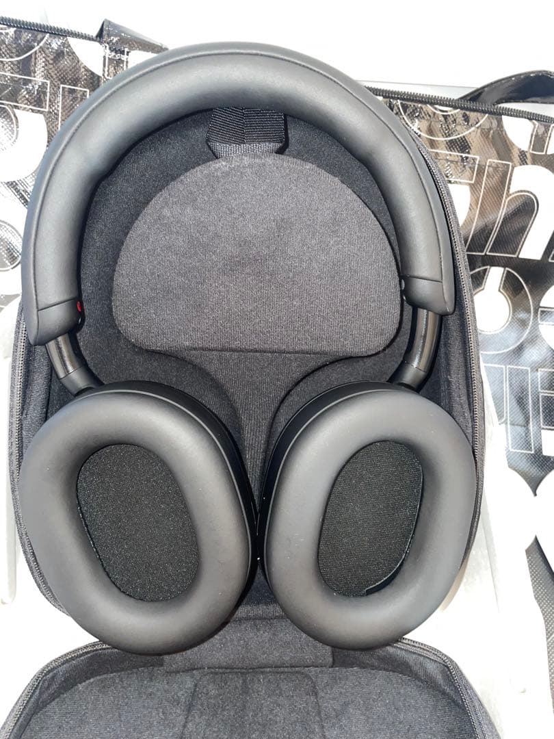 大谷翔平選手使用　SONY ワイヤレスヘッドホン ブラック　WH-1000XM5