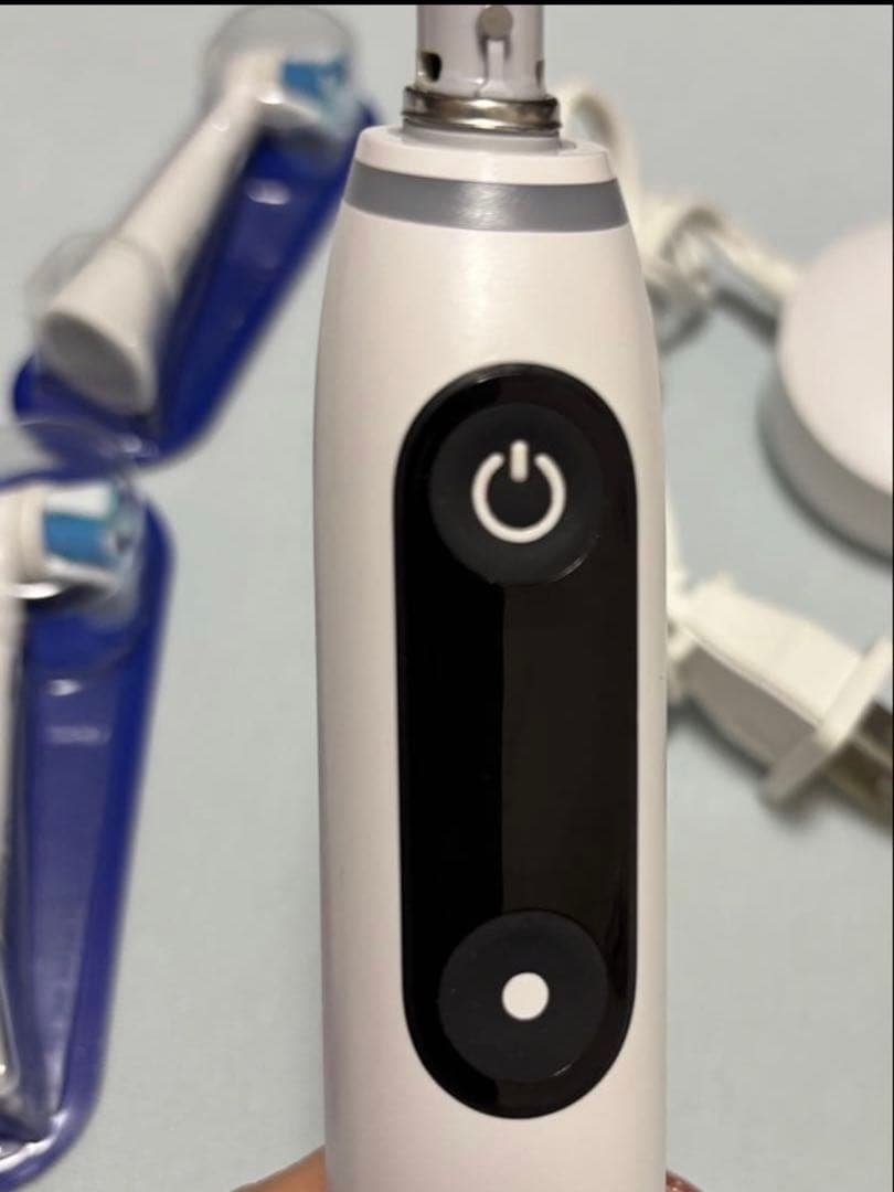 Oral-B io 6 【展示品として使用】