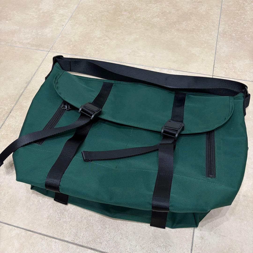 shinzone別注 AMIACALVA メッセンジャーバッグ グリーン