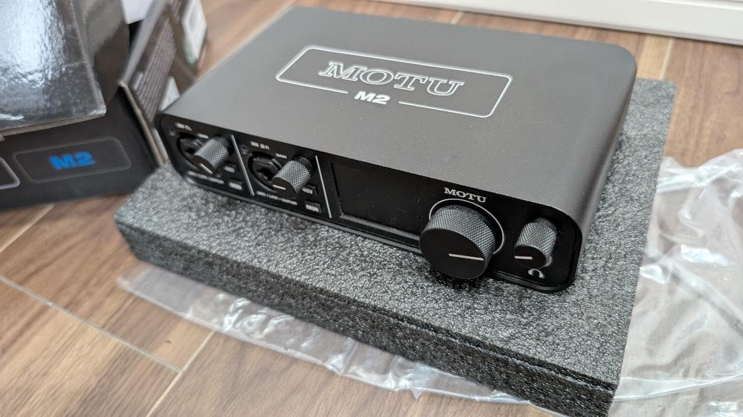 MOTU M2 2イン/2アウト USBオーディオインターフェイス