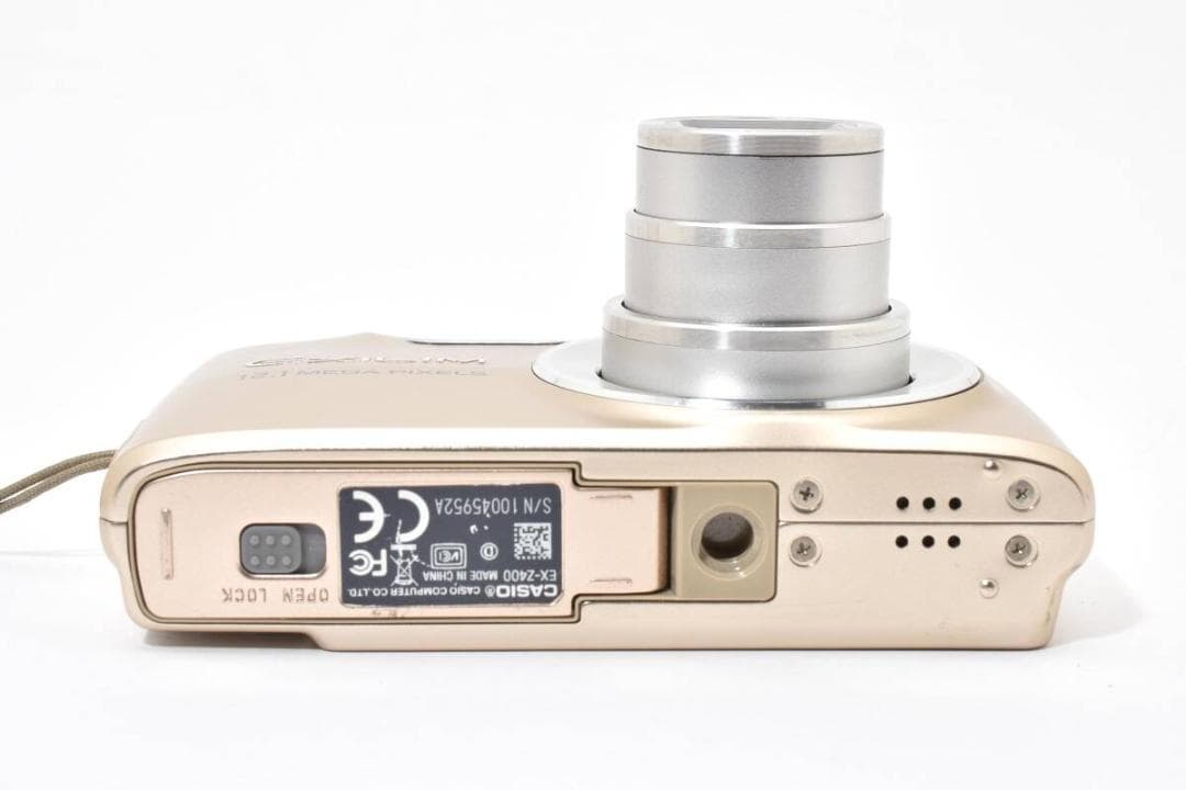 美品 カシオ　CASIO EXILIM EX-Z400 ゴールド ＃A304