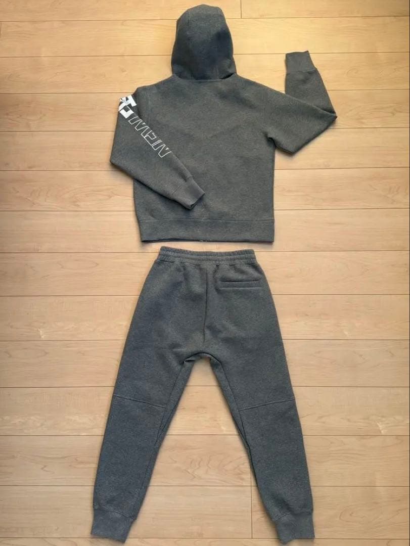 NEW ERAダンボールニット素材　グレー ジャージ上下セット フード付き