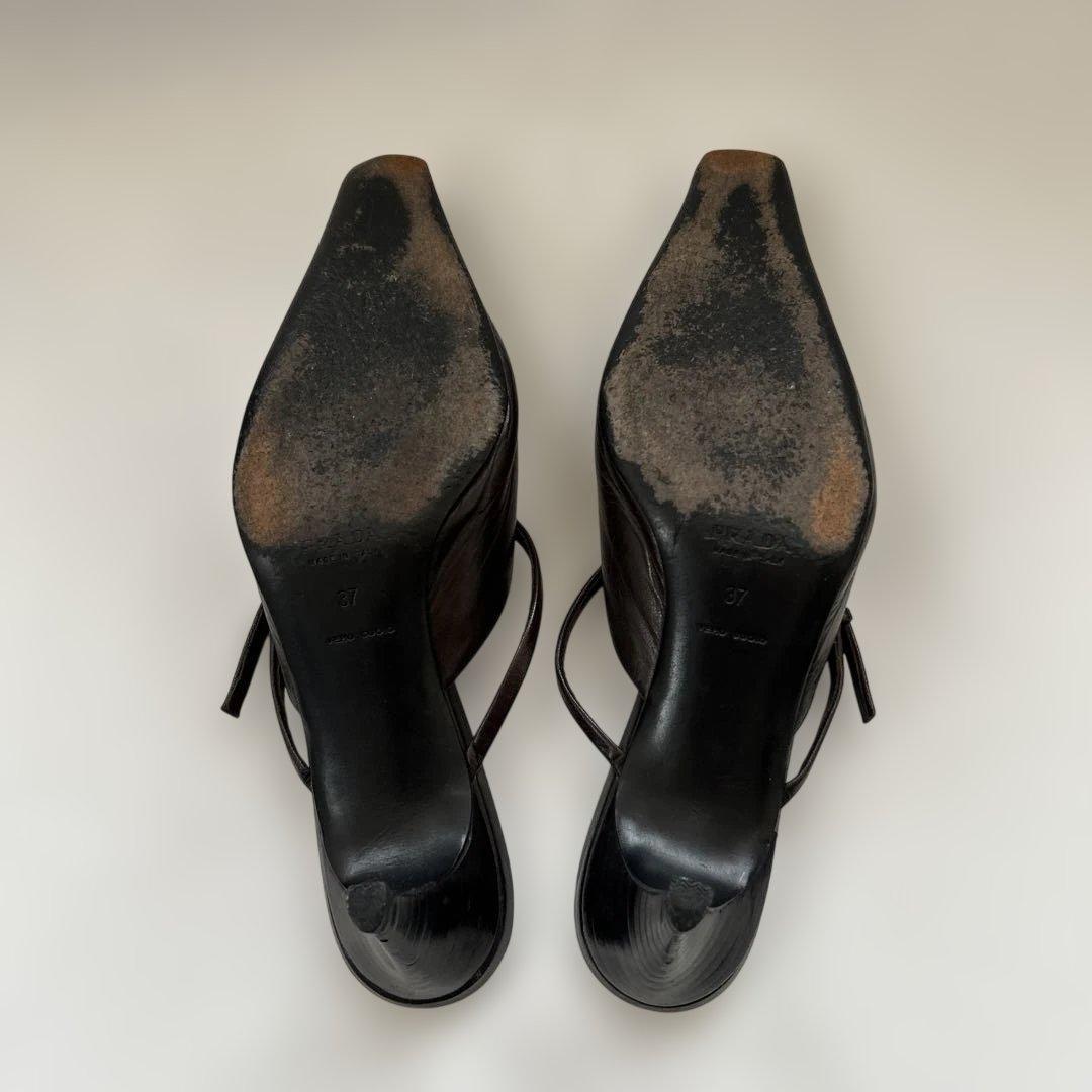 ヴィンテージ PRADA プラダ ミュール 37 24cm位 ハトメ ゴールド