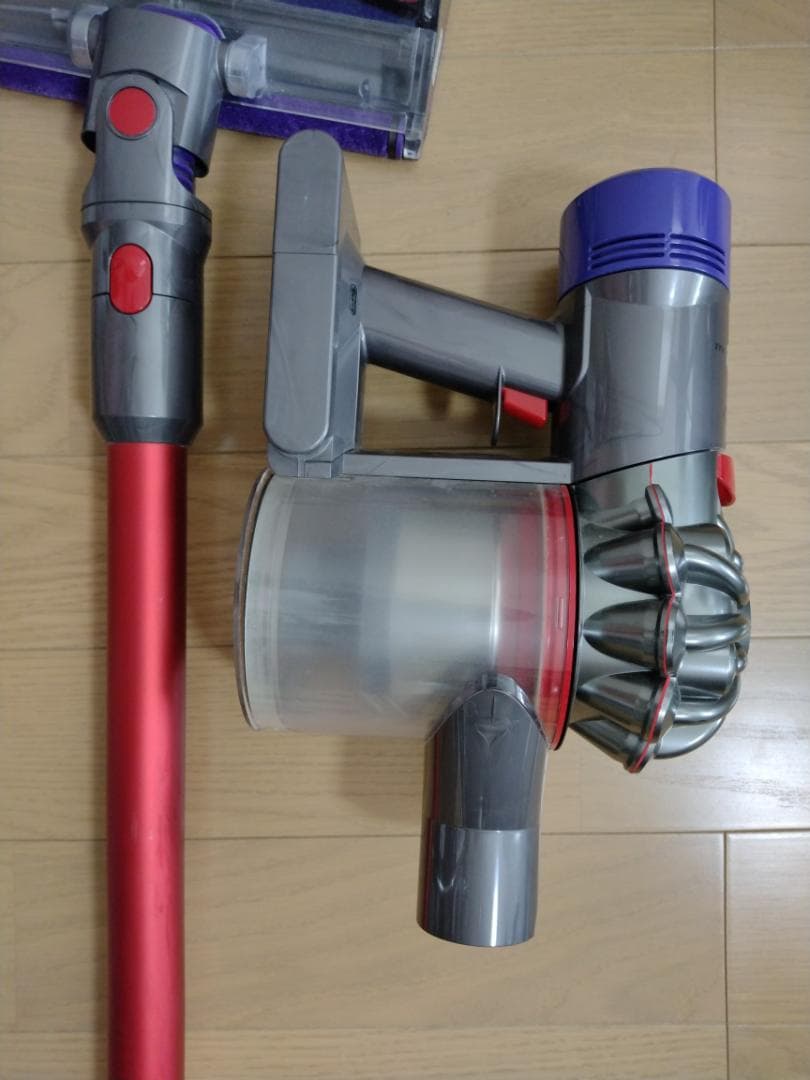 ダイソン★掃除機★V8★SV10★バッテリーの状態良好★2