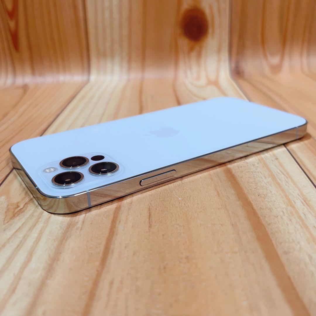 SIMフリー 本体 iPhone 12 Pro 256 GB シルバー 540