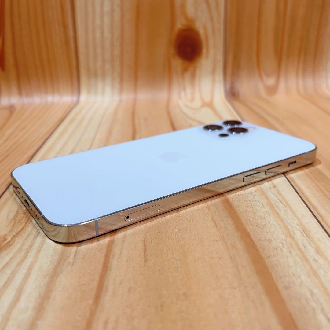 SIMフリー 本体 iPhone 12 Pro 256 GB シルバー 540
